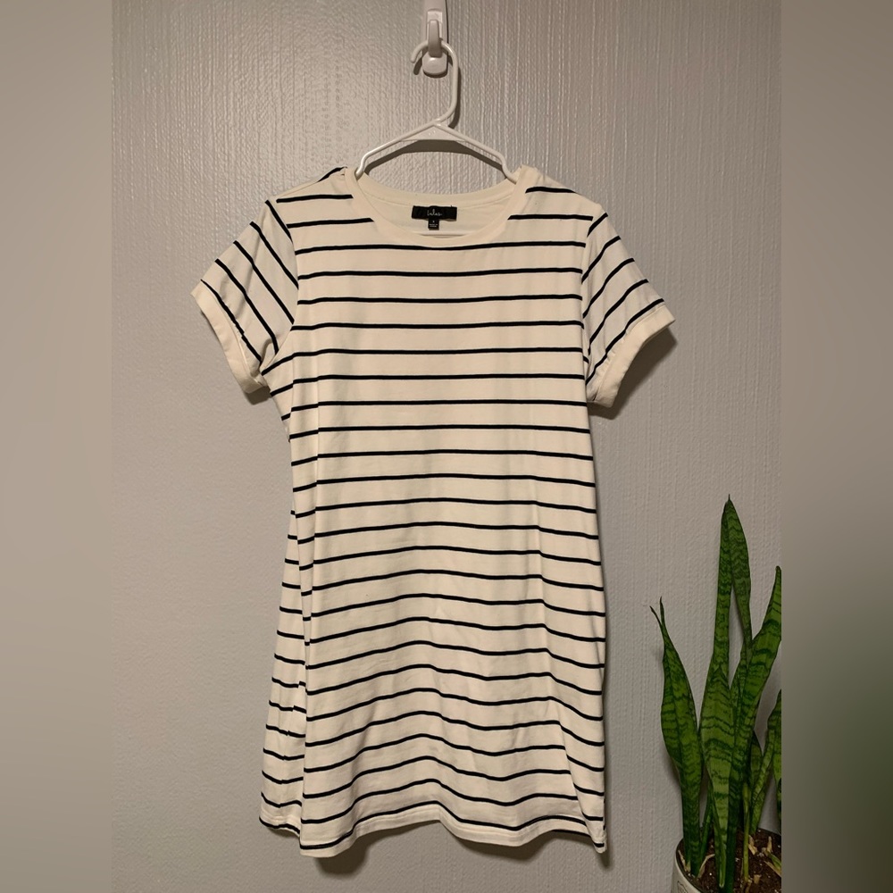 Lulus black & white stripe t shirt dress